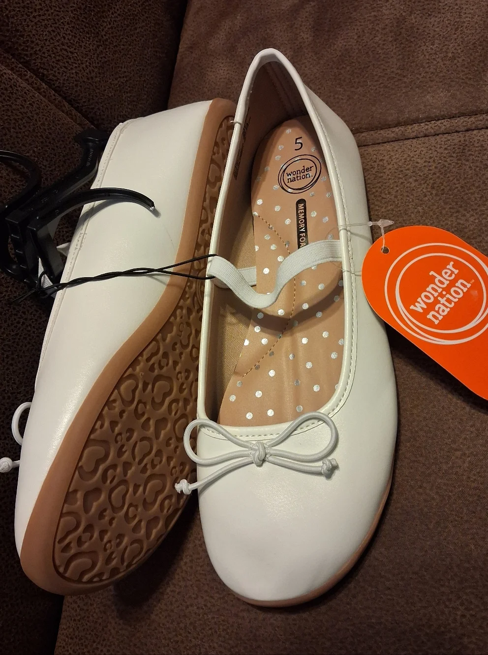 Wonder Nation Girls White Ballet Flats with Memory Foam Comfort Size 5
